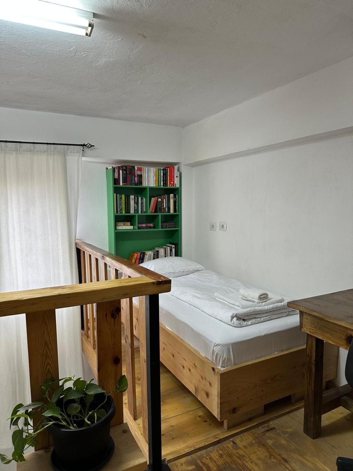 My Wooden Apartments Tirana Eksteriør billede